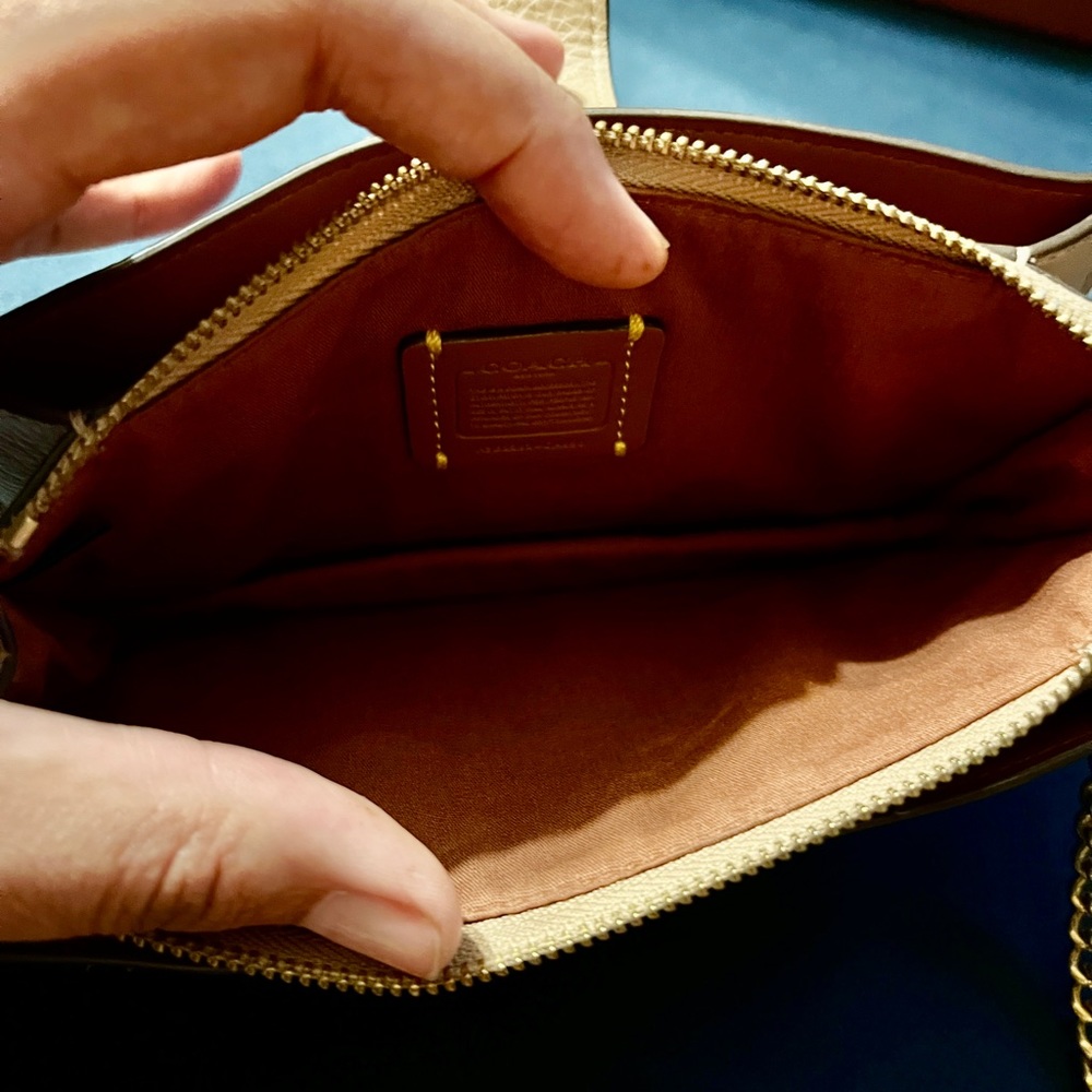 Coach Mini Bag Chain Wallet - Picture 3 of 4